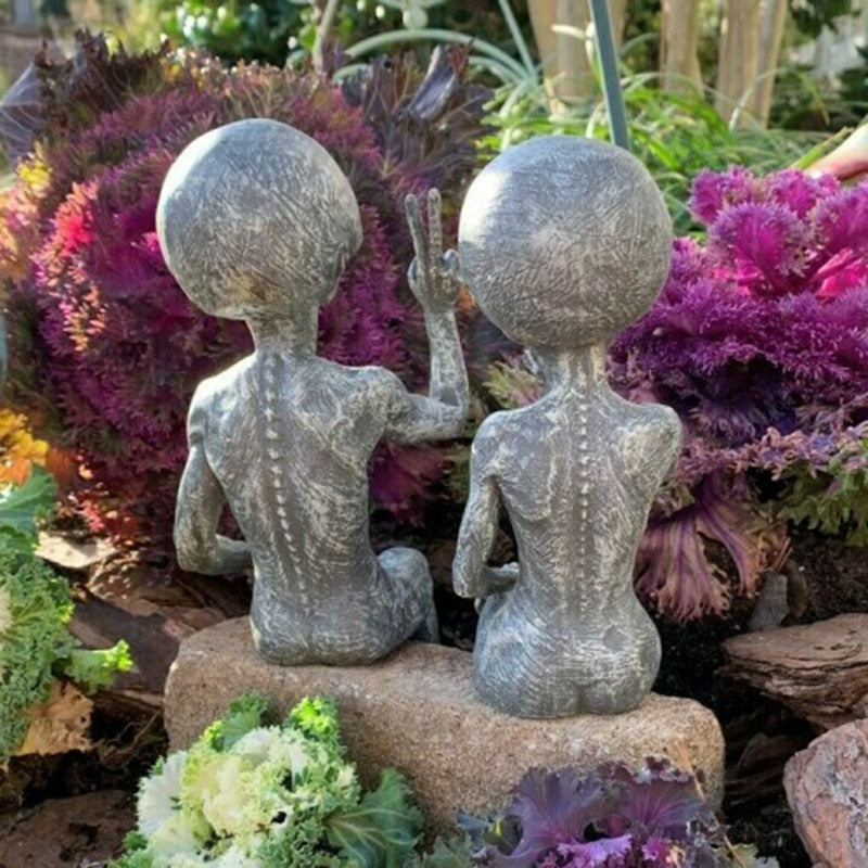 Space Alien Garden Statue